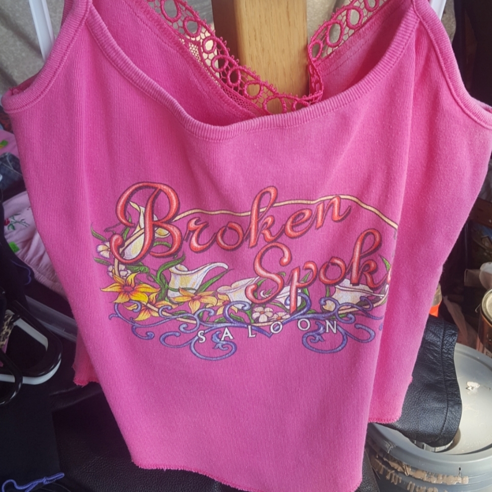 Vtg Y2K pink Broken Spoke saloon embroidered graphic cut out handkerchief tank M - Picture 13 of 17